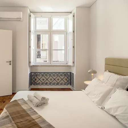 Apartment Bairro Alto Garden By Homing