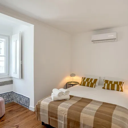 Bairro Alto Garden By Homing