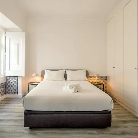 Bairro Alto Garden By Homing